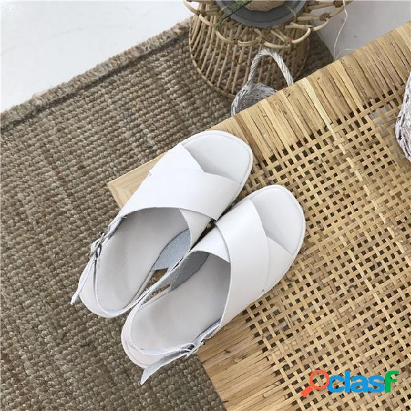 Mulheres Buckle Strap sandálias de fundo plano