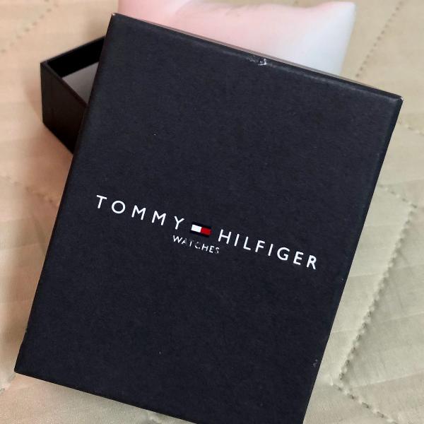 caixa de relógio vazia tommy