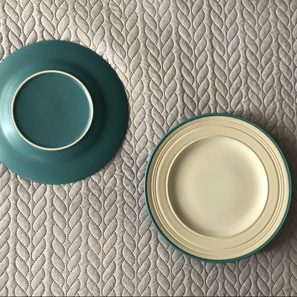 conjunto de 4 pratos ceramica azul e branco