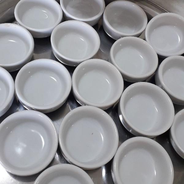 mini porcelanas brancas
