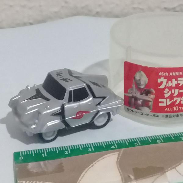 miniatura carrinho do ultraman