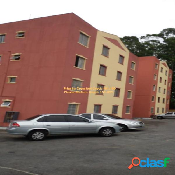 Apartamento no Residencial Arco Iris - Baeta Neves - Pronto