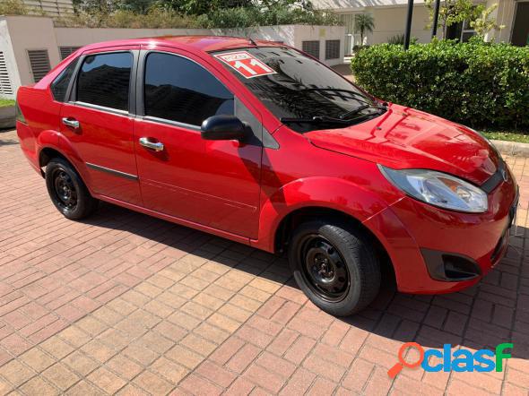 FORD FIESTA 1.0 SEDAN 2011 VERMELHO 2011 1.0 FLEX