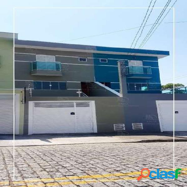 Sobrado com 2 Quartos à Venda, 99 m² por R$ 480.000- Santo