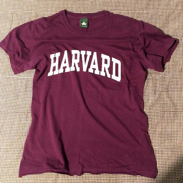 Camiseta Harvard