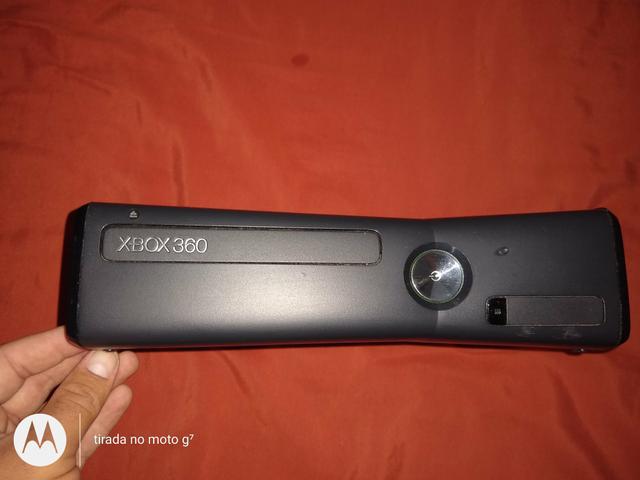 Xbox 360 slim Kinect (completo)(travado)