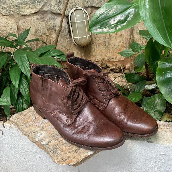 bota de couro masculina marrom milano