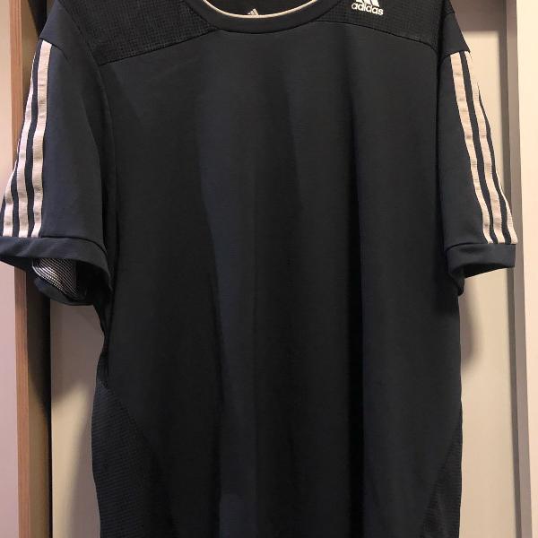 camisa adidas refletiva