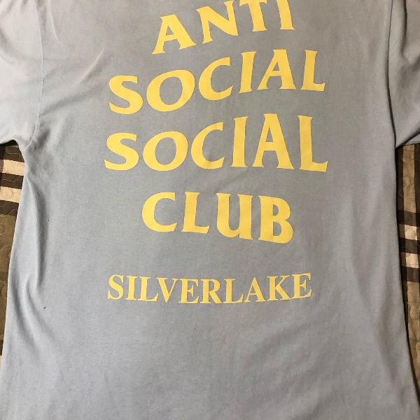 camiseta anti social social club