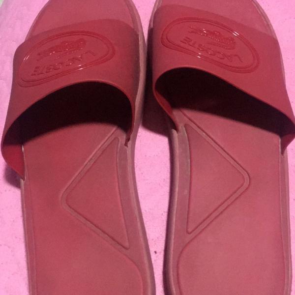 chinelo lacoste