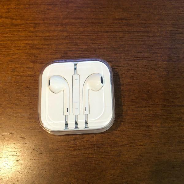 fone de ouvido do iphone 5s .
