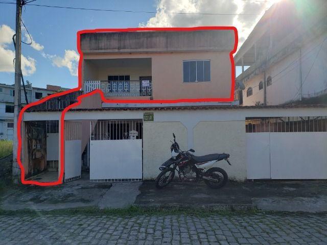 Excelente casa sobrado com 03 quartos 1 suíte, na ajuda de