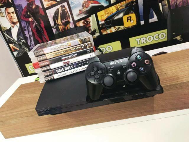 Playstation 3 + 3 Jogos