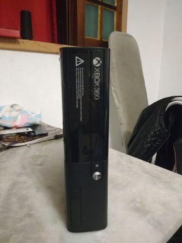 Xbox360 vendo ou troco
