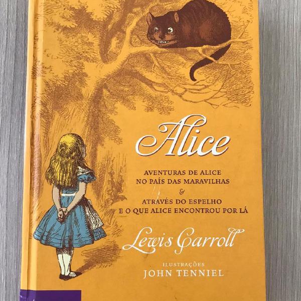 livro "Alice no país das maravilhas"
