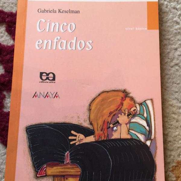 livro infantil em espanhol cinco enfados
