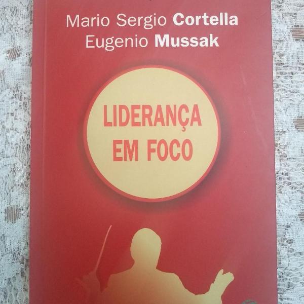 livro liderança em foco