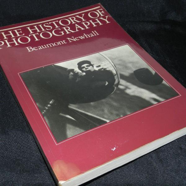 livro: the history of photography beaumont newhall