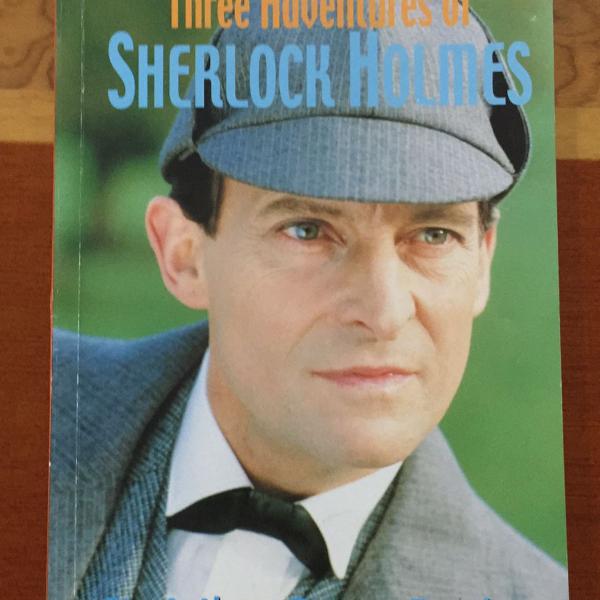 livro three adventures of sherlock holmes,