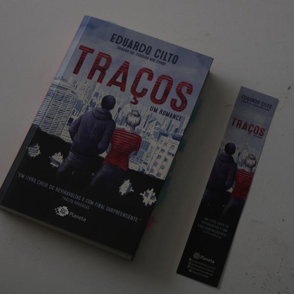 livro 'traços'