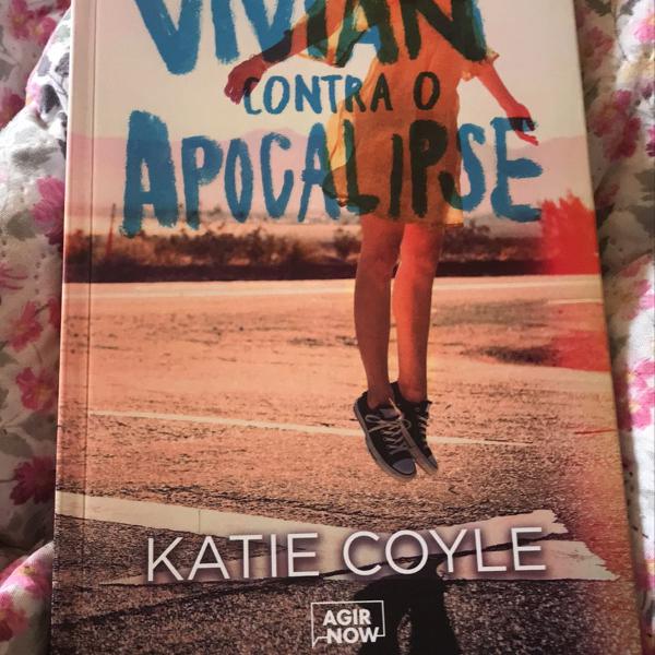 livro: vivian contra o apocalipse - katie coyle