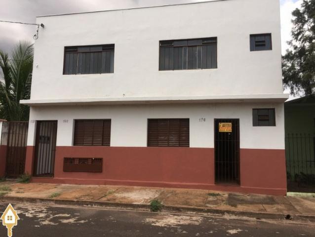 tima Casa com 3 Quartos Para Aluguel no Bairro Leblon