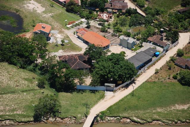 Fazenda com infraestrutura completa