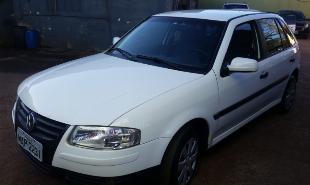 Gol 1.0 G4 branco 4 portas ano 2007