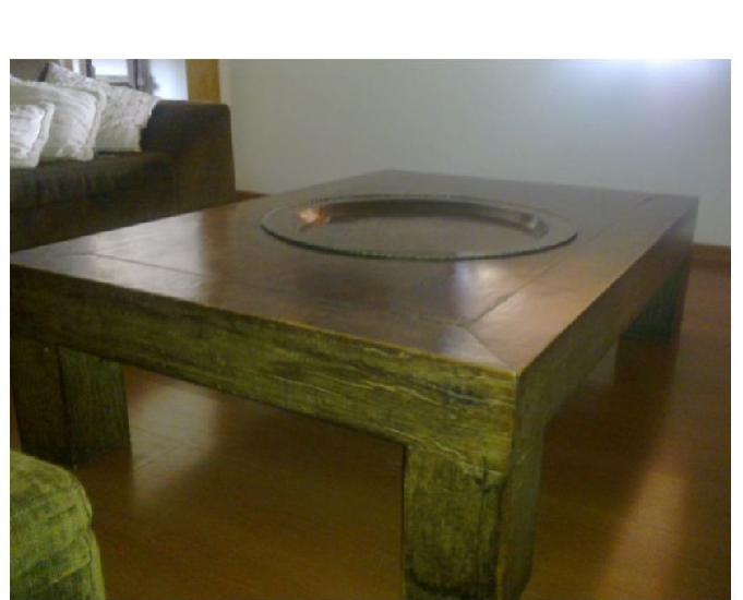 Mesa de Centro em madeira Maciça