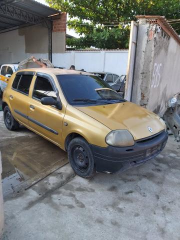 Peças de Clio 1.0 8v ano 2000