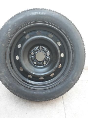 Roda 16 5 furos Com pneu