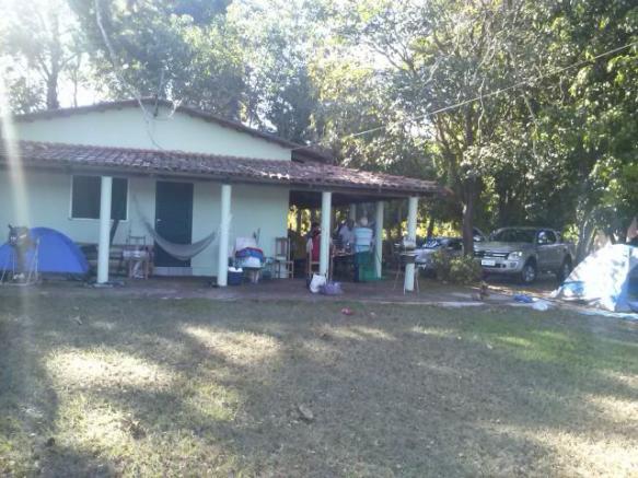 Casa em Aruanã na beiradinha do Rio Araguaia. P/Temporada
