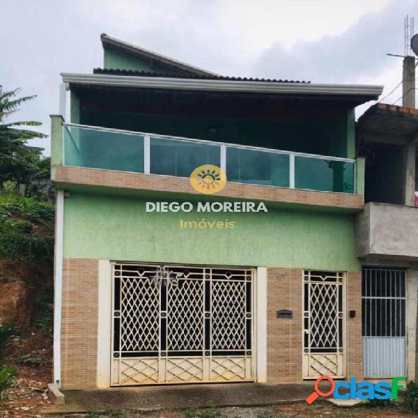 Casa á venda em Terra Preta com ótima localização