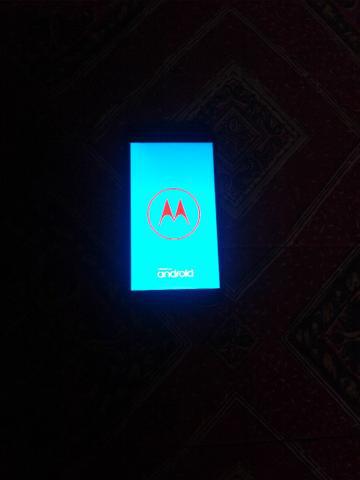 Celular seni novo