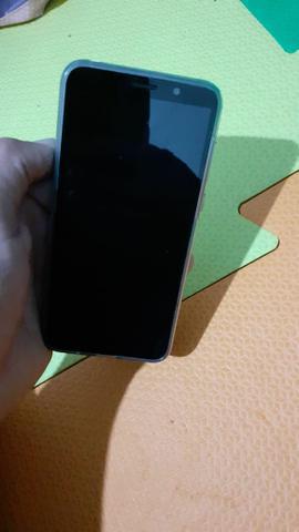 Moto e6play