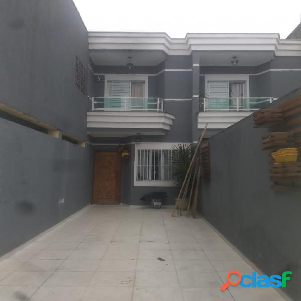 Sobrado com 2 Dorms. - Vila Progresso- Aceita carro como