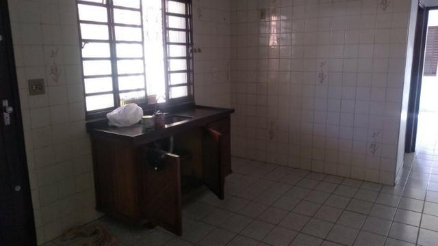 Sobrado no Jardim Souto. Ótima Localização