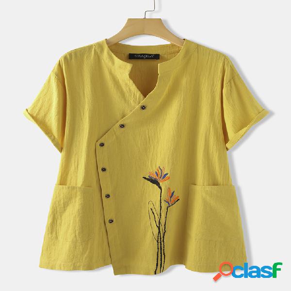 Blusa de manga curta com decote em v de botão de bordado