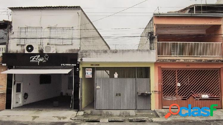 Casa na Vila Marcondes, Carapicuíba, 2 Cômodos Sem Garagem