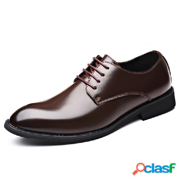 Homens Classic apontou Toe Lace Up Casual Business Casual