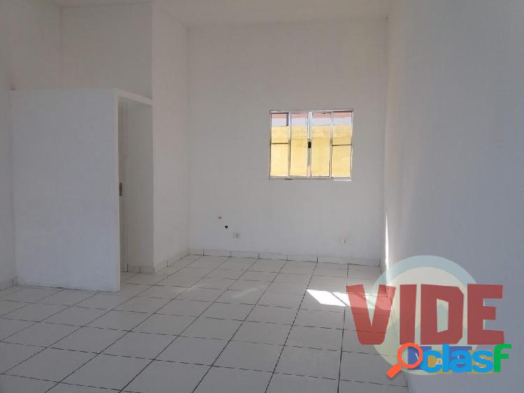 Sala comercial/Loja, com 25 m², no Villa Branca, em