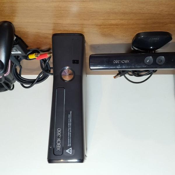 xbox 360 c/ kinect + hd 250gb + um controle e jogo original!