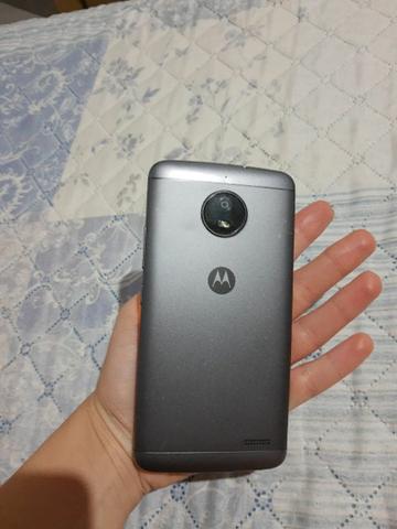 Moto E