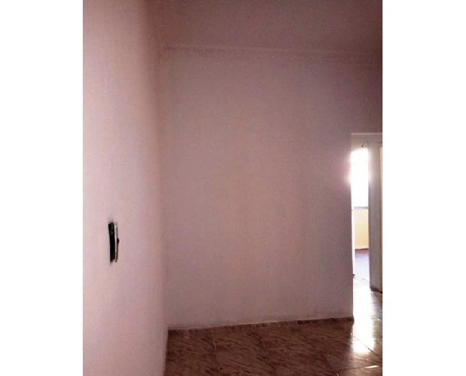 Alugo apartamento na Tijuca de 3 quartos, 200 mts Metro
