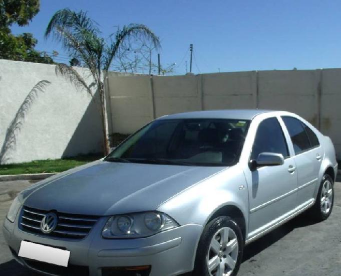 Bora 2.0 MI 8V Gasolina 4P Manual 20082009 Sedan