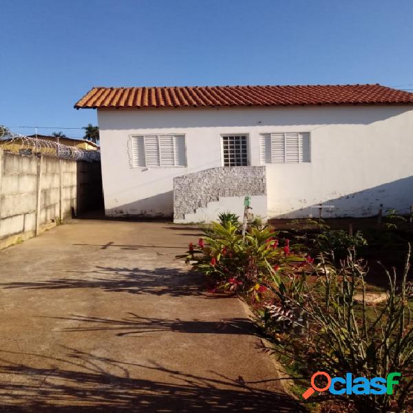 Casa - Aluguel - Passos - MG - Bela Vista)