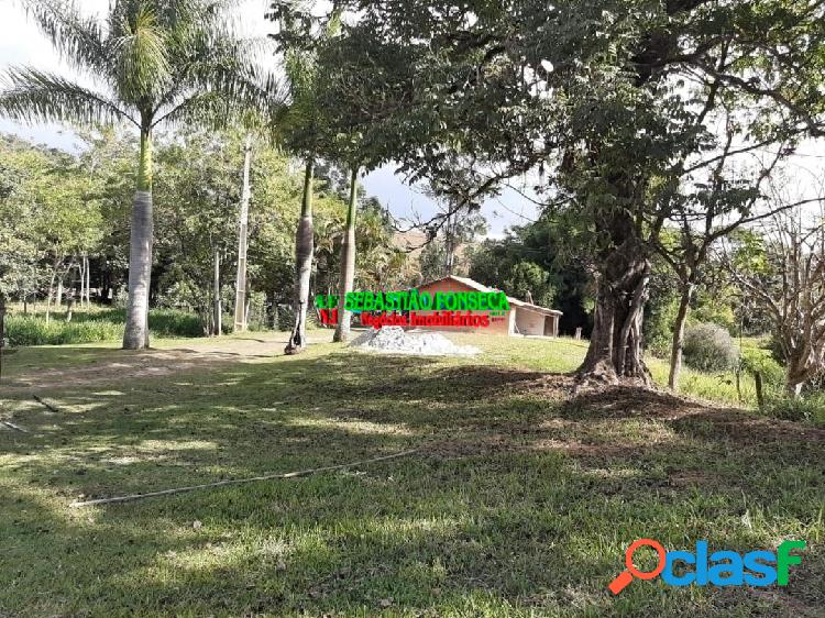 Chácara com Casa 2 Dormitórios em Paraibuna
