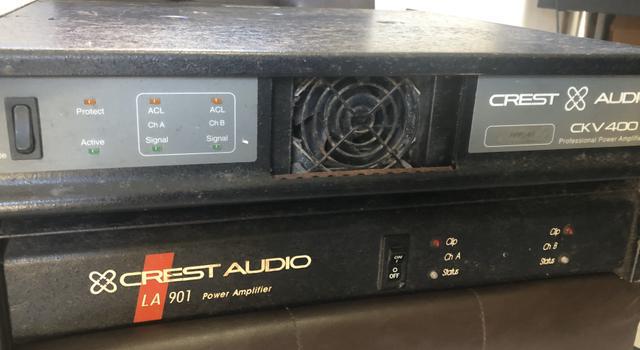Potencia amplificador Crest Audio La 901 e CKV 400