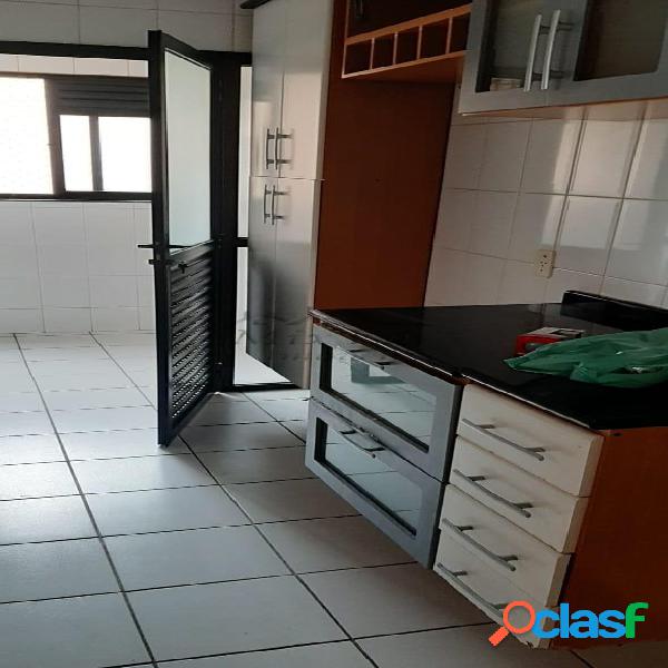 REF 167020 Apartamento no Bairro do Jardim Tupanci- Osasco