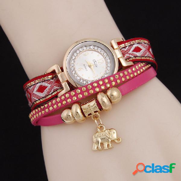 Relógio com Pingente de Elefante Pulseira de Couro